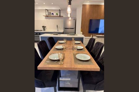 13_photo/94d1fe3b31.fc1fbb4e32bbccef-ATLAS-667a8d01-5a29-4d08-8a97-82dbdde51a8e.jpg de apartamento à venda com 3 quartos, 130m² em Barra Funda, Guarujá