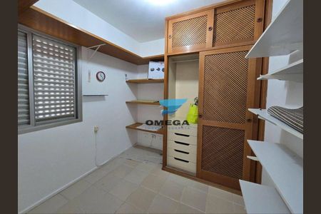 16_photo/94d1fe3b39.b148ee8471f4f2bb-ATLAS-440eb922-e5e8-46e1-bc1c-b23481a5227c.jpg de apartamento à venda com 4 quartos, 127m² em Centro, Guarujá