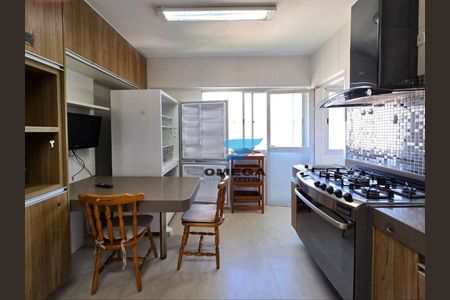 20_photo/94d1fe3b39.b148ee8471f4f2bb-ATLAS-56d36f95-d0e2-44c2-88d5-3207aff3bd2a.jpg de apartamento à venda com 4 quartos, 127m² em Centro, Guarujá