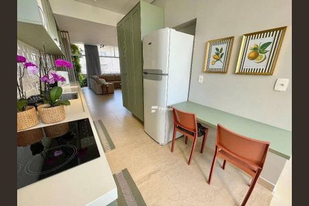 2_photo/94d1fe3b3b.f0f7dc6ef5e17e38-ATLAS-987cdb0e-cbea-48a8-b3ed-939ceb0dfb35.jpg de apartamento à venda com 3 quartos, 150m² em Centro, Guarujá