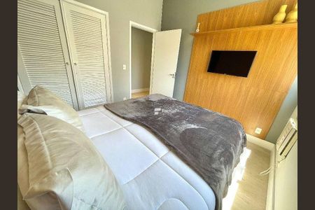 30_photo/94d1fe3b3b.f0f7dc6ef5e17e38-ATLAS-d46c3b35-43bd-4650-b24a-2de69e340f6e.jpg de apartamento à venda com 3 quartos, 150m² em Centro, Guarujá