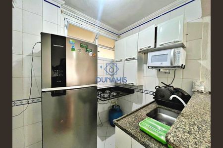 4_photo/94d1fe3b4f.5ad879d67060b9d1-ATLAS-1f384fbd-dced-4d23-b543-378f7b7a78d3.jpg de apartamento à venda com 1 quarto, 46m² em Centro, Guarujá