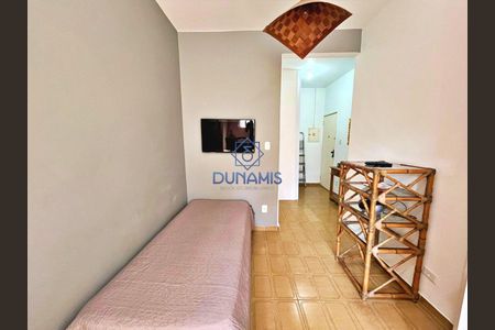 10_photo/94d1fe3b4f.df2700ad8669573d-ATLAS-8dc6b43e-d6f2-4f4d-9088-0bcac2b1d505.jpg de apartamento à venda com 1 quarto, 30m² em Centro, Guarujá