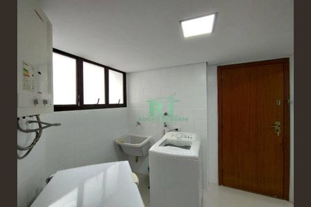 6_photo/94d1fe3cbb.0a7abe12465d2d58-ATLAS-e22b55be-c4bd-4f16-8730-746d49994dc4.jpg de apartamento à venda com 3 quartos, 162m² em Centro, Guarujá