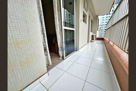 7_photo/94d1fe3ccd.c07bf5e8d87ad2c6-ATLAS-ba2117f9-7eab-4cd5-89b1-5b52f909e926.jpg de apartamento à venda com 1 quarto, 45m² em Centro, Guarujá