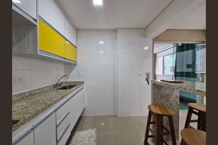 4_photo/94d1fe3d3f.07c6714b6af2bfb0-ATLAS-faade8f9-afd4-4b52-8a99-e249ad844bea.jpg de apartamento à venda com 1 quarto, 50m² em Barra Funda, Guarujá