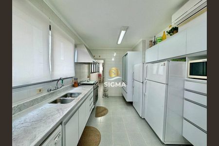 5_photo/94d1fe3da3.b9c2b79e9b25e347-ATLAS-122ce3b0-17d4-4566-997c-5088a8abe71f.jpg de apartamento à venda com 4 quartos, 200m² em Centro, Guarujá