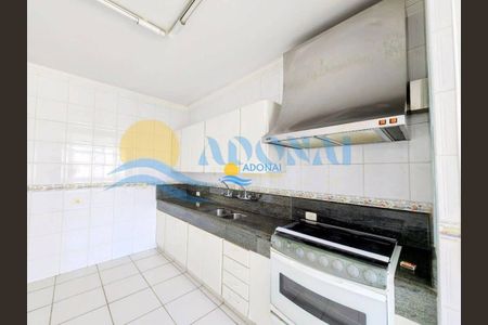 10_photo/94d1fe3da9.4a1632d227fdfc5b-ATLAS-89cd4723-e05f-48e0-a24d-8cccd56944b8.jpg de apartamento à venda com 4 quartos, 230m² em Centro, Guarujá