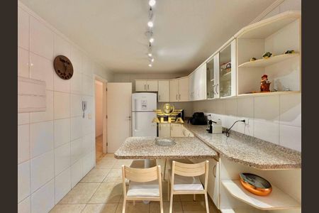 9_photo/94d1fe3dab.18f1addff7a1256e-ATLAS-cd86bb31-8dd1-488d-a751-e90c73b2ca3c.jpg de apartamento à venda com 2 quartos, 121m² em Centro, Guarujá