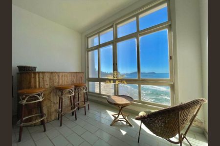 2_photo/94d1fe3dfb.10bfe96e3943eda1-ATLAS-112f46a6-c2dc-4ac1-9369-64f2be0796f8.jpg de apartamento à venda com 3 quartos, 136m² em Jardim Asturias, Guarujá