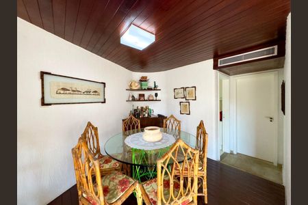 11_photo/94d1fe4025.71a41eb720cf0d07-ATLAS-34baea02-ffd1-40e9-86e0-41b519fed5b3.jpg de apartamento à venda com 3 quartos, 160m² em Jardim Asturias, Guarujá