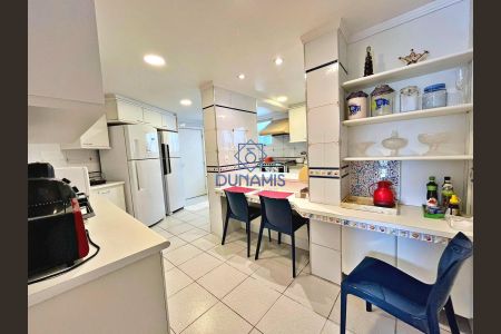 8_photo/94d1fe4031.6290e0bbad8a49cc-ATLAS-2d352c28-11bd-47ed-be5f-26da6901abc4.jpg de apartamento à venda com 4 quartos, 380m² em Jardim Asturias, Guarujá