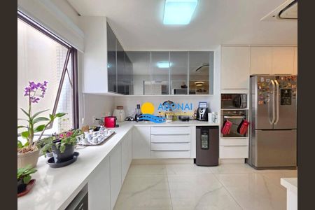 31_photo/94d1fe4185.068dbde36d3ff31f-ATLAS-190cd8b5-32e6-441b-86e5-c29213643129.jpg de apartamento à venda com 4 quartos, 251m² em Jardim Asturias, Guarujá