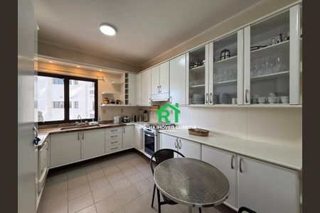 87_photo/94d1fe4189.5023a6fe199aa877-ATLAS-7ac3eeae-8a95-42e1-8c05-a557db2cf5f2.jpg de apartamento à venda com 4 quartos, 251m² em Jardim Asturias, Guarujá