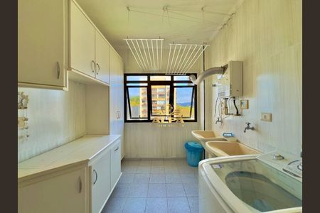 9_photo/94d1fe4189.74e8387b7dd79a7c-ATLAS-0656a8c0-2019-412f-bf80-b49f3b8d9f7b.jpg de apartamento à venda com 4 quartos, 251m² em Jardim Asturias, Guarujá