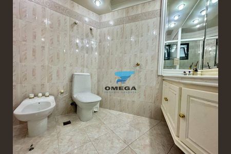 4_photo/94d1fe41b9.0944315ee34826fb-ATLAS-6313e856-6de9-42cc-9a7d-1e72a5eaf0c8.jpg de apartamento à venda com 4 quartos, 351m² em Jardim Asturias, Guarujá