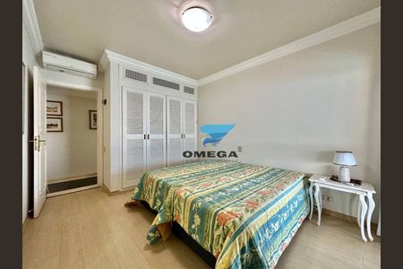 7_photo/94d1fe41b9.0944315ee34826fb-ATLAS-adc5e7bb-a2ce-418b-a00f-bdcb43eba14c.jpg de apartamento à venda com 4 quartos, 351m² em Jardim Asturias, Guarujá