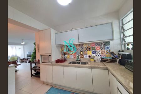 8_photo/94d1fe41cd.7e2ea02b9085bf9d-ATLAS-489ff688-6591-4c2b-8a5e-50ac1b7ad5aa.jpg de apartamento à venda com 2 quartos, 98m² em Jardim Asturias, Guarujá