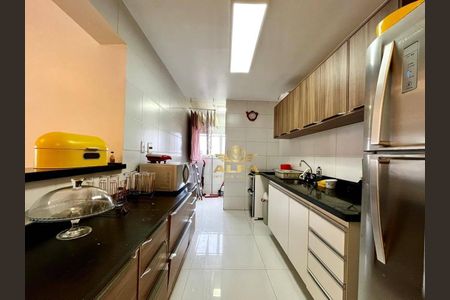 8_photo/94d1fe41d1.d194be9b41cf36eb-ATLAS-15eccb17-6706-486a-99e5-a7ae6463b80c.jpg de apartamento à venda com 2 quartos, 120m² em Jardim Asturias, Guarujá