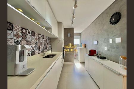 8_photo/94d1fe41d1.f70de3ffcfc14d70-ATLAS-ba285d26-ec6c-4a19-9e07-b499620e46a3.jpg de apartamento à venda com 2 quartos, 88m² em Jardim Asturias, Guarujá