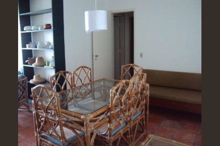 4_photo/94d1fe4227.2c46f7b02be94bbc-ATLAS-05f9d3b0-04da-42b1-a042-17f444fe77f7.jpg de apartamento à venda com 3 quartos, 135m² em Jardim Asturias, Guarujá