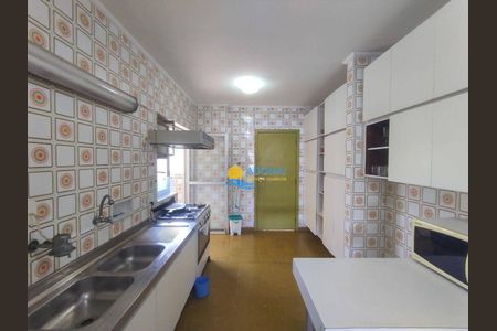 34_photo/94d1fe6a81.baa02b0769c2bd9e-ATLAS-85cef92c-8c14-42b5-b4b8-3ed46ebe8467.jpg de apartamento à venda com 4 quartos, 120m² em Vila Luis Antonio, Guarujá