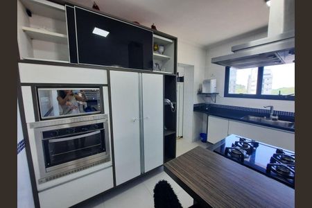 3_photo/94d1fe6ac1.3714cccd63f8fe2d-ATLAS-0dfa580d-e6bb-48ac-8b3a-31abb4e59443.jpg de apartamento à venda com 4 quartos, 140m² em Jardim Las Palmas, Guarujá