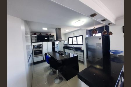 10_photo/94d1fe6ac1.3714cccd63f8fe2d-ATLAS-41e5e861-32d1-4aea-bdd4-fab153fc3937.jpg de apartamento à venda com 4 quartos, 140m² em Jardim Las Palmas, Guarujá