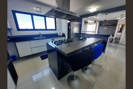 25_photo/94d1fe6ac1.3714cccd63f8fe2d-ATLAS-c11b2dd2-3ff3-4d94-b90f-e3b2a7acba25.jpg de apartamento à venda com 4 quartos, 140m² em Jardim Las Palmas, Guarujá