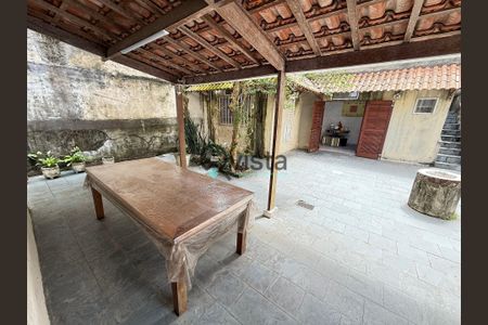 2_photo/94d1fe6ad3.84d273d2e1abbbdc-ATLAS-05e18bd4-c834-4c83-b637-ae14a6be28a2.jpg de casa à venda com 5 quartos, 300m² em Vila Luis Antonio, Guarujá