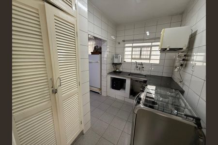 30_photo/94d1fe6ad3.84d273d2e1abbbdc-ATLAS-60665e67-3f75-4d30-aac2-26d878268bb8.jpg de casa à venda com 5 quartos, 300m² em Vila Luis Antonio, Guarujá