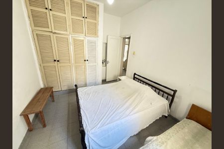12_photo/94d1fe6ad3.84d273d2e1abbbdc-ATLAS-b148ac37-4738-4b2a-9362-149cc1c167ce.jpg de casa à venda com 5 quartos, 300m² em Vila Luis Antonio, Guarujá
