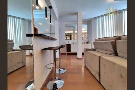 9_photo/94d1fe6ae5.8ca146e4695ff152-ATLAS-6126b25d-60cf-4dc2-811a-e71e99db31d2.jpg de apartamento à venda com 2 quartos, 70m² em Jardim Las Palmas, Guarujá