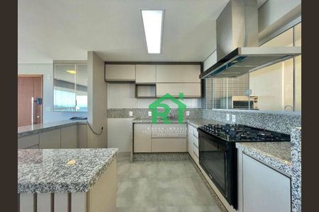 3_photo/94d1fe6ae7.866385db1cedb193-ATLAS-6add7b55-5c8a-4a07-a2d5-ce192db1834f.jpg de apartamento à venda com 3 quartos, 146m² em Jardim Las Palmas, Guarujá