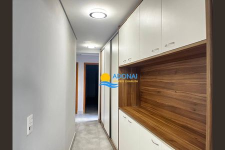 3_photo/94d1fe6ae7.a110d6bc7b5303da-ATLAS-12bb4a20-d8e7-493f-9f6b-60fa019ee317.jpg de apartamento à venda com 3 quartos, 168m² em Jardim Las Palmas, Guarujá