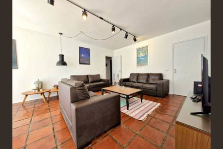 3_photo/94d1fe6ae9.ced5d510782e02d3-ATLAS-1a02d1de-e453-43a5-b94d-11d3f616f8e2.jpg de apartamento à venda com 3 quartos, 180m² em Jardim Asturias, Guarujá