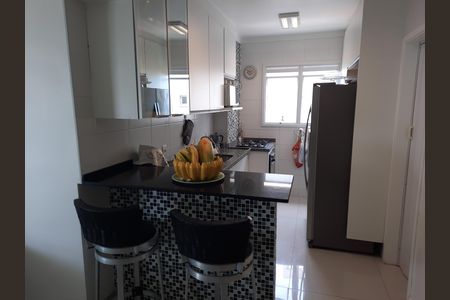 22_photo/94d1fe6aeb.8cdf125b31d61fa3-ATLAS-cf96c842-3a8e-458d-bfc1-00d1d72af945.jpg de apartamento à venda com 3 quartos, 100m² em Jardim Las Palmas, Guarujá