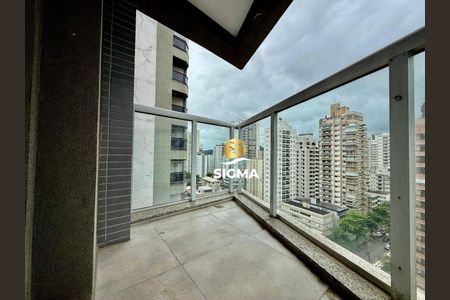 12_photo/94d1fe6aed.4ba9cdbed7a93662-ATLAS-bce4a06b-a044-4172-b559-91cd752ddae3.jpg de apartamento à venda com 3 quartos, 146m² em Jardim Las Palmas, Guarujá