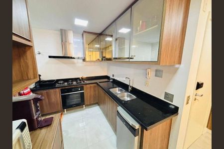 7_photo/94d1fe6aed.c545b9bbdc6d44b8-ATLAS-d35c13e7-98e0-4e34-ad23-66f7be687036.jpg de apartamento à venda com 3 quartos, 117m² em Jardim Asturias, Guarujá