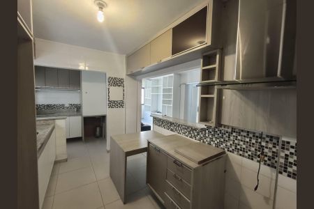 31_photo/94d1fe6b1f.2bd6c31d73845aaa-ATLAS-4717dd00-3994-431d-822d-5c2648a61928.jpg de apartamento para alugar com 3 quartos, 85m² em Vila Alzira, Guarujá