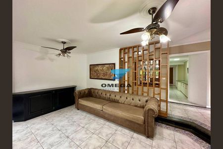 4_photo/94d1fe6b2d.191eec3304934fdf-ATLAS-c08b8e33-9db1-4565-be62-6dcc9bbb0c4a.jpg de apartamento à venda com 4 quartos, 140m² em Vila Alzira, Guarujá