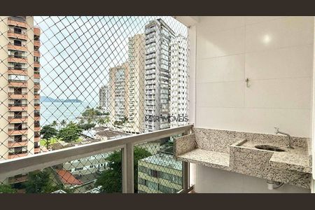 12_photo/94d1fe6b2f.c55a956c630b95ca-ATLAS-8d738f49-3e95-4591-ad6a-304dd68bf12d.jpg de apartamento à venda com 3 quartos, 84m² em Vila Alzira, Guarujá