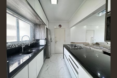 12_photo/94d1fe6b31.b492a93a7929b13c-ATLAS-dfb34308-8d5a-414e-8d8e-2c773920d355.jpg de apartamento à venda com 3 quartos, 98m² em Vila Alzira, Guarujá