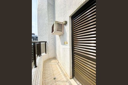 6_photo/94d1fe6b35.5a85c5bdfef41cf9-ATLAS-83ff7d95-231c-4db4-9f09-b365e228783c.jpg de apartamento à venda com 3 quartos, 266m² em Vila Alzira, Guarujá