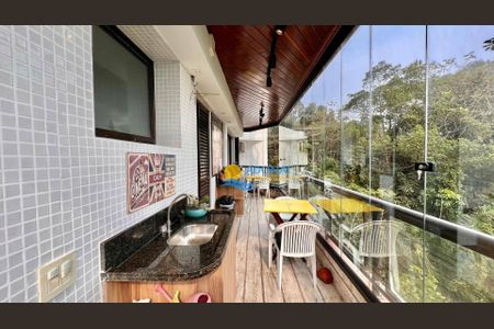 4_photo/94d1fe6b41.6f3d6ec0f689087b-ATLAS-2a7cc849-62ed-4905-adb0-c22a22dc5b5e.jpg de apartamento à venda com 3 quartos, 215m² em Tombo, Guarujá