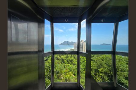 6_photo/94d1fe6b5d.64be89600eea995d-ATLAS-1a5b6413-c6b3-4eab-a746-6916e2b1c64c.jpg de apartamento à venda com 4 quartos, 214m² em Jardim Las Palmas, Guarujá