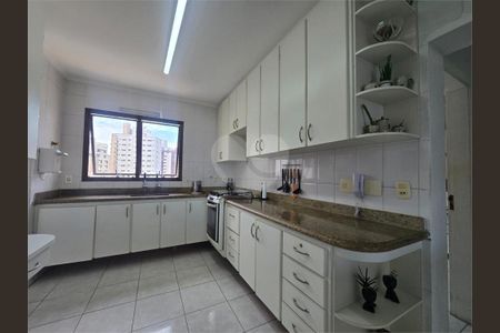 15_photo/94d1fe6b5d.64be89600eea995d-ATLAS-d4211a56-e07e-4801-966f-6a753c8a4d19.jpg de apartamento à venda com 4 quartos, 214m² em Jardim Las Palmas, Guarujá