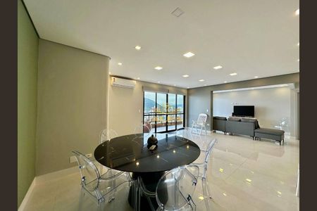 8_photo/94d1fe6b6b.796a253c6fa2f9d4-ATLAS-e0be3fd7-5c10-4ee6-af7e-61f5fbf40c1f.jpg de apartamento à venda com 3 quartos, 200m² em Tombo, Guarujá