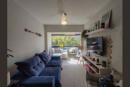 4_photo/94d1fe6b7d.51c8a145cfb2f43e-ATLAS-c89ba7f8-2723-4d4b-b196-85bbbd0b5c5c.jpg de apartamento à venda com 2 quartos, 75m² em Vila Alzira, Guarujá