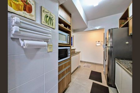 7_photo/94d1fe6b7d.5f3f07a90349024b-ATLAS-987307f8-e211-4546-b3d1-45a2df46fde8.jpg de apartamento à venda com 2 quartos, 75m² em Vila Alzira, Guarujá